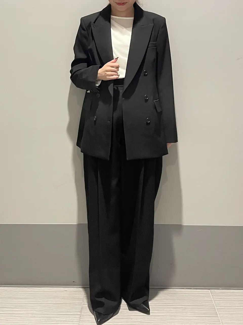 GRACE CONTINENTAL 細川　もなみ コーディネート画像