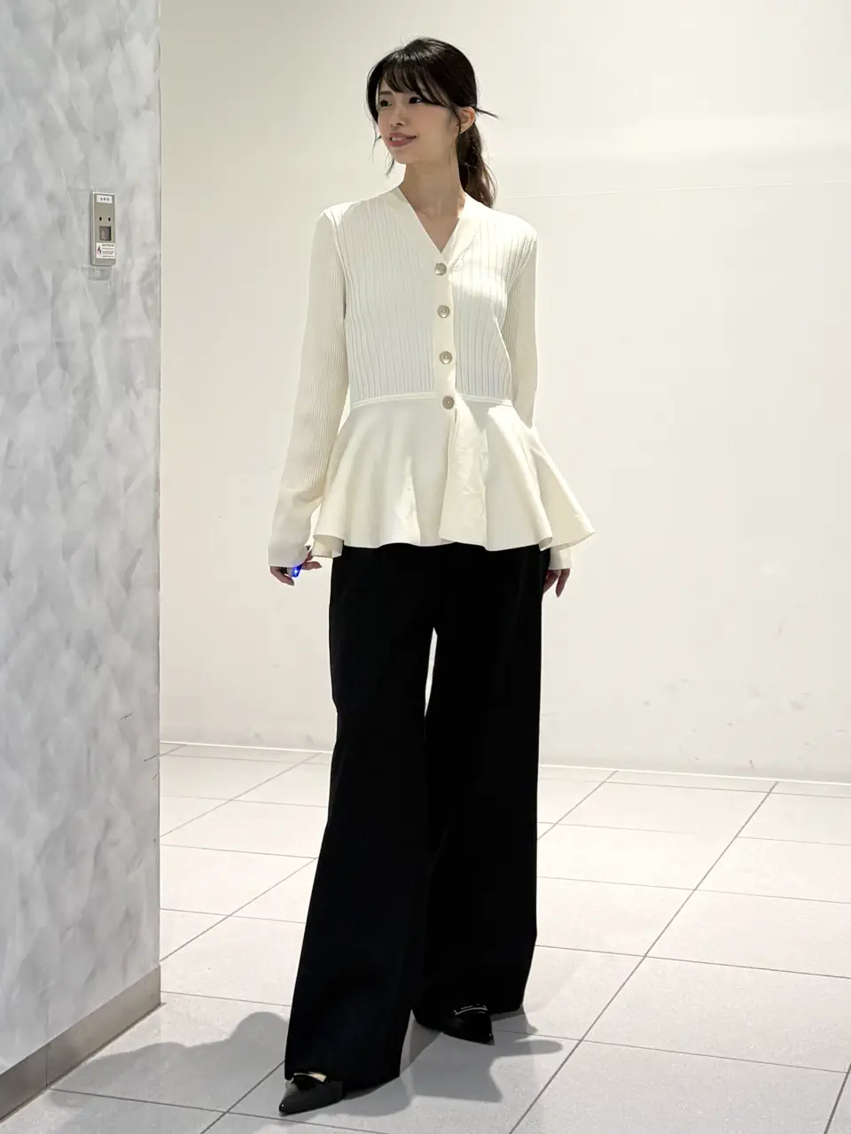 GRACE CONTINENTAL FUKUSHIMA YURIE コーディネート画像