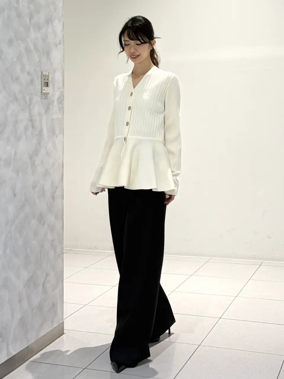 GRACE CONTINENTAL FUKUSHIMA YURIE コーディネート画像