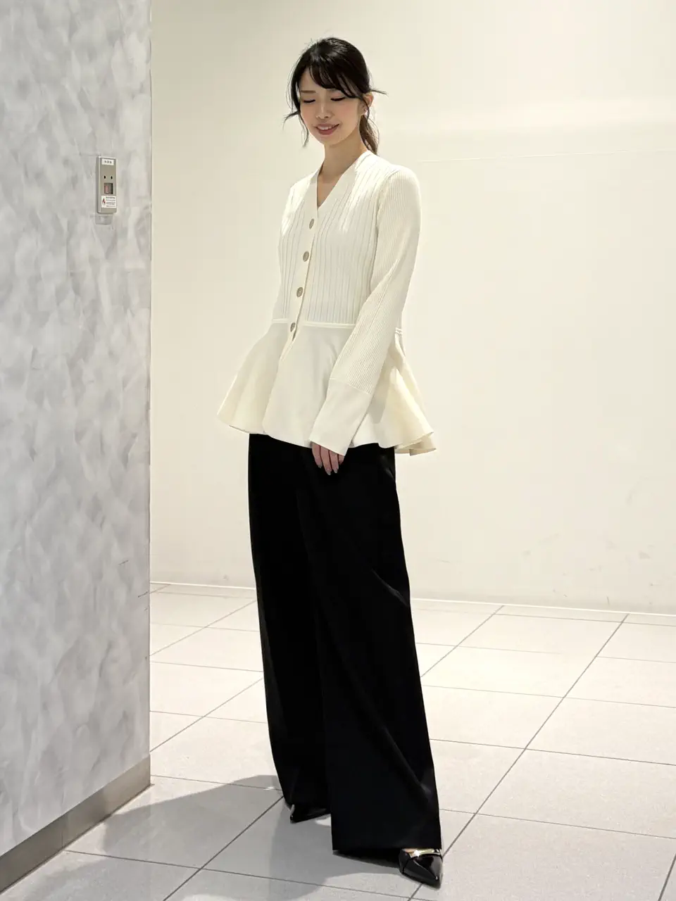 GRACE CONTINENTAL FUKUSHIMA YURIE コーディネート画像