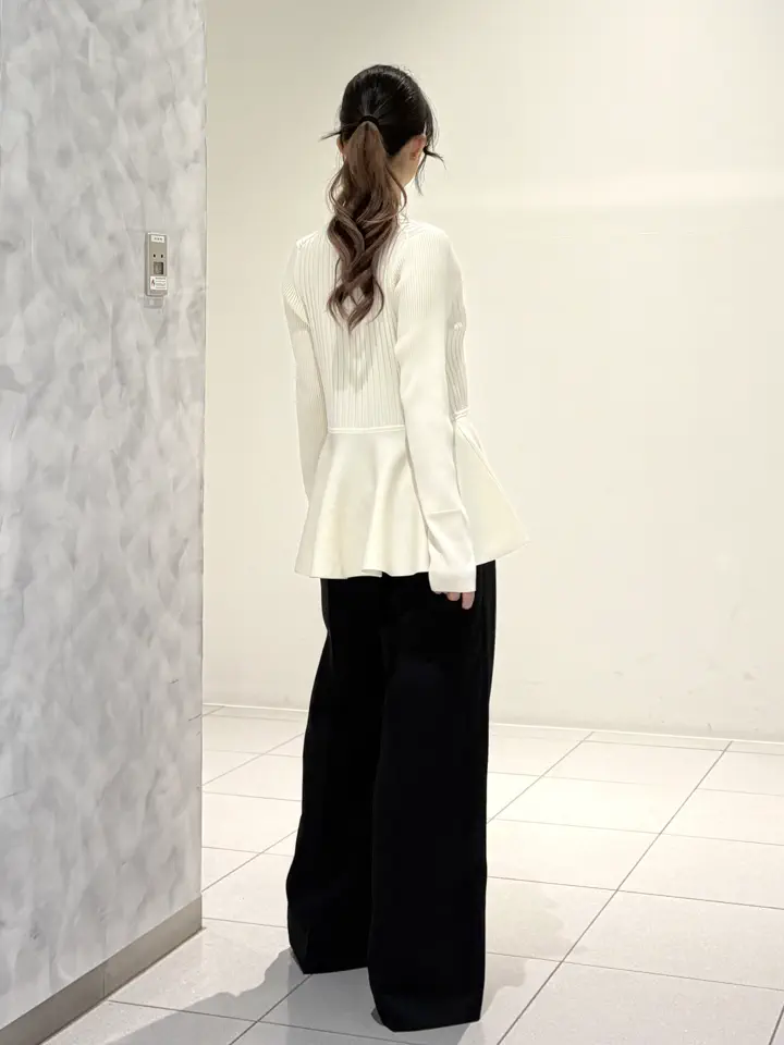 GRACE CONTINENTAL FUKUSHIMA YURIE コーディネート画像
