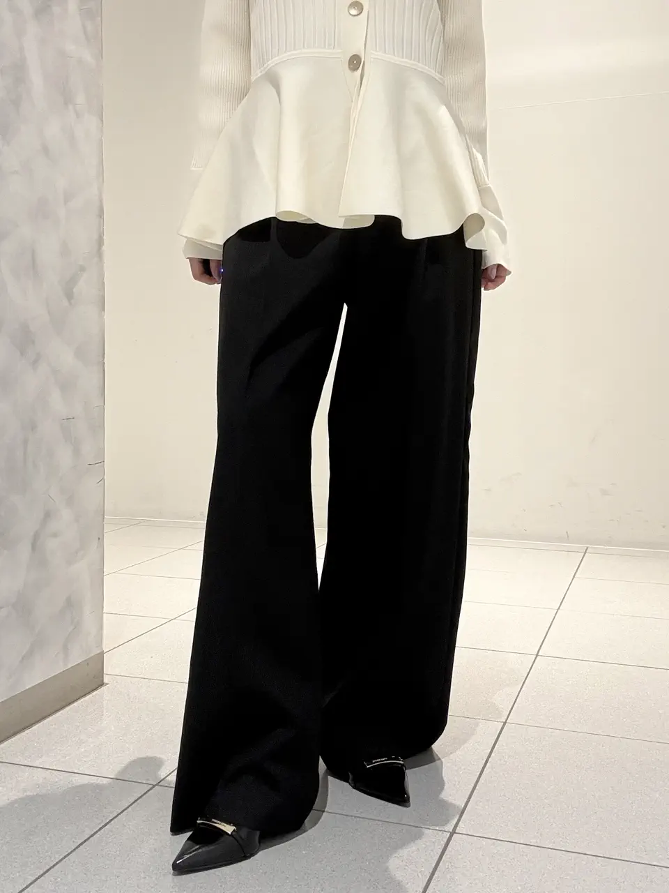 GRACE CONTINENTAL FUKUSHIMA YURIE コーディネート画像