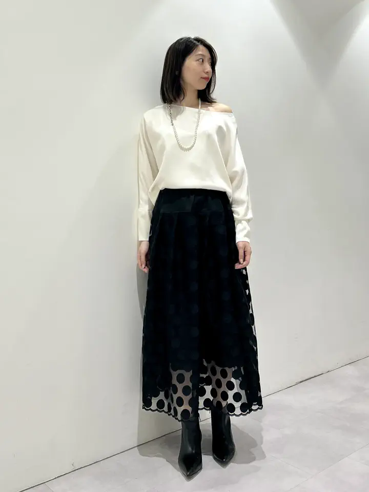 GRACE CONTINENTAL eri コーディネート画像