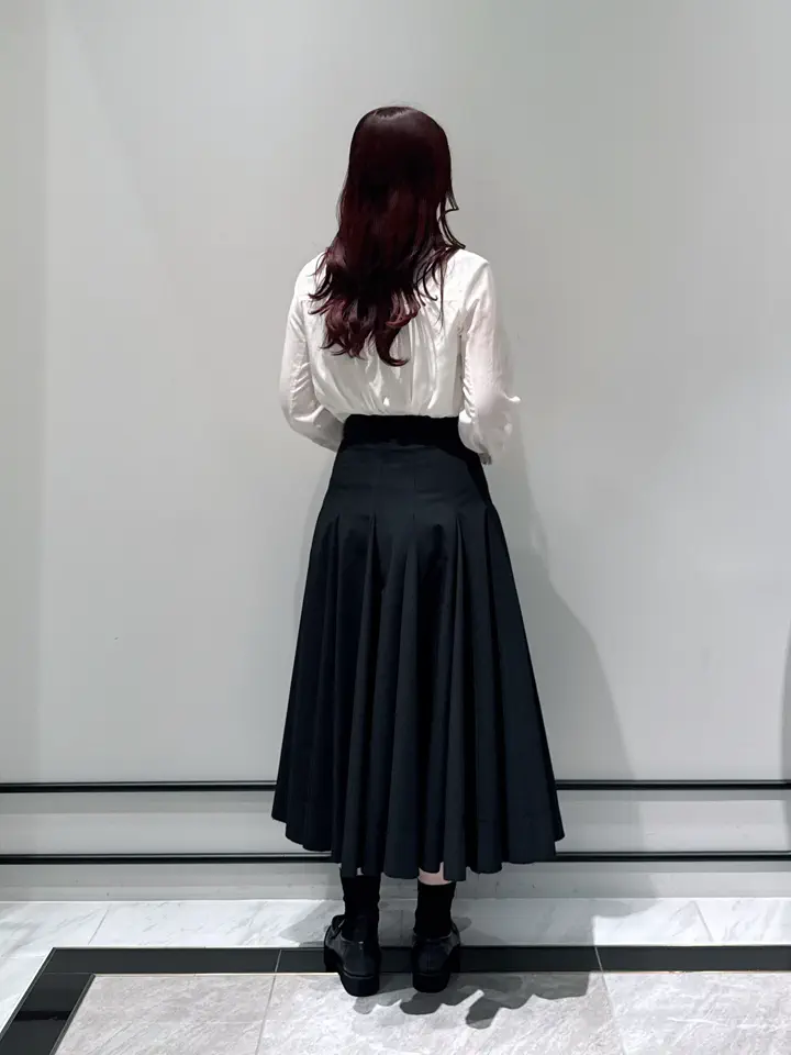 GRACE CONTINENTAL MOMOKO コーディネート画像