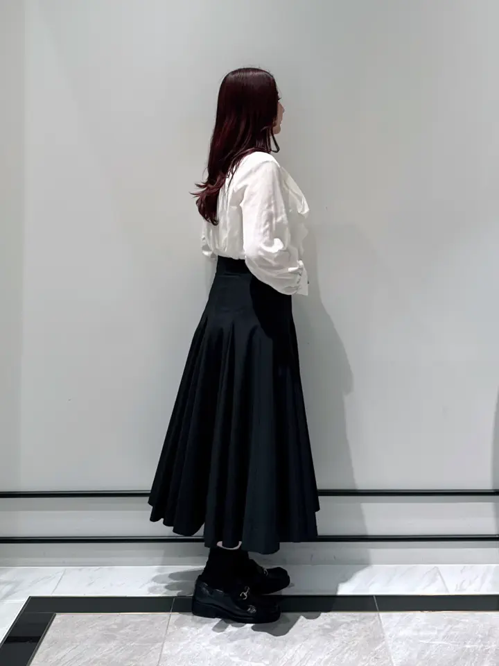 GRACE CONTINENTAL MOMOKO コーディネート画像