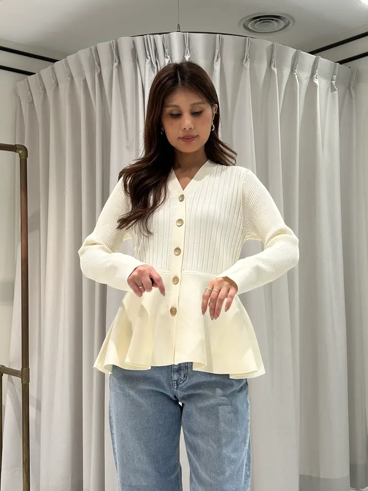 GRACE CONTINENTAL 志田　悠 コーディネート画像
