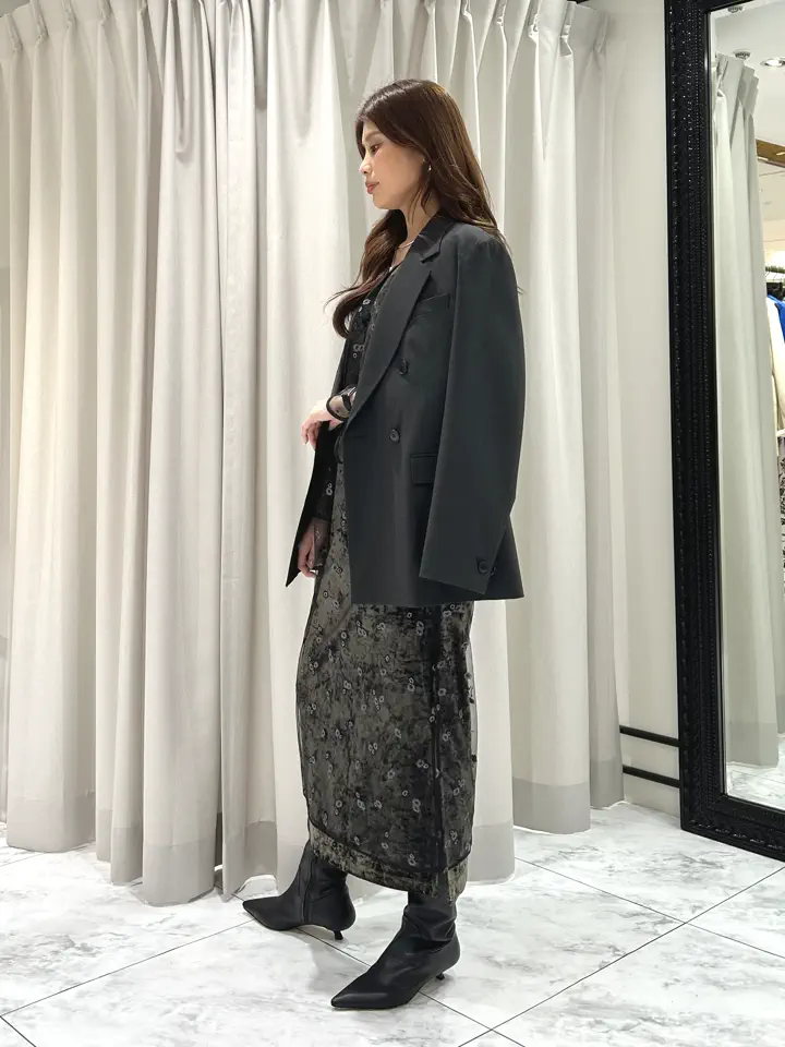 GRACE CONTINENTAL 志田　悠 コーディネート画像