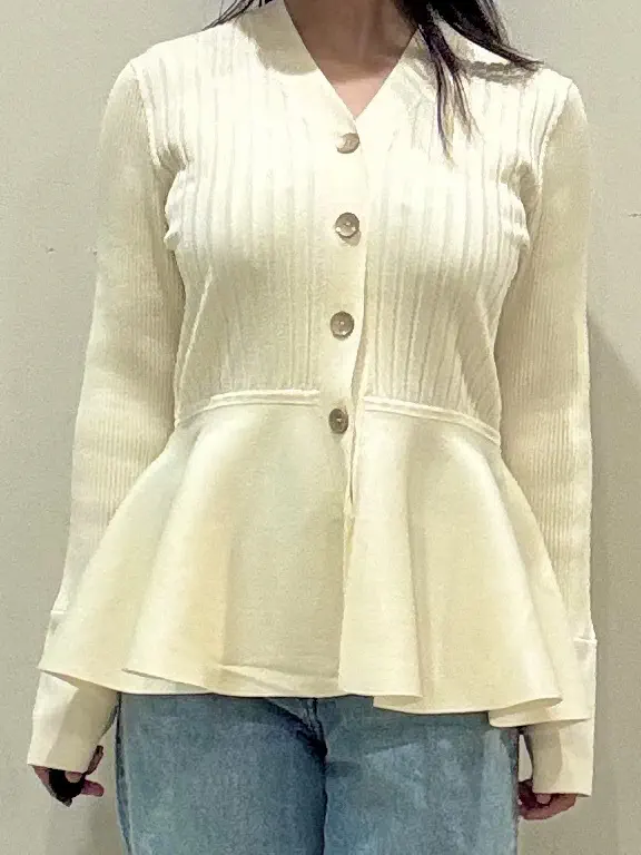 GRACE CONTINENTAL A コーディネート画像