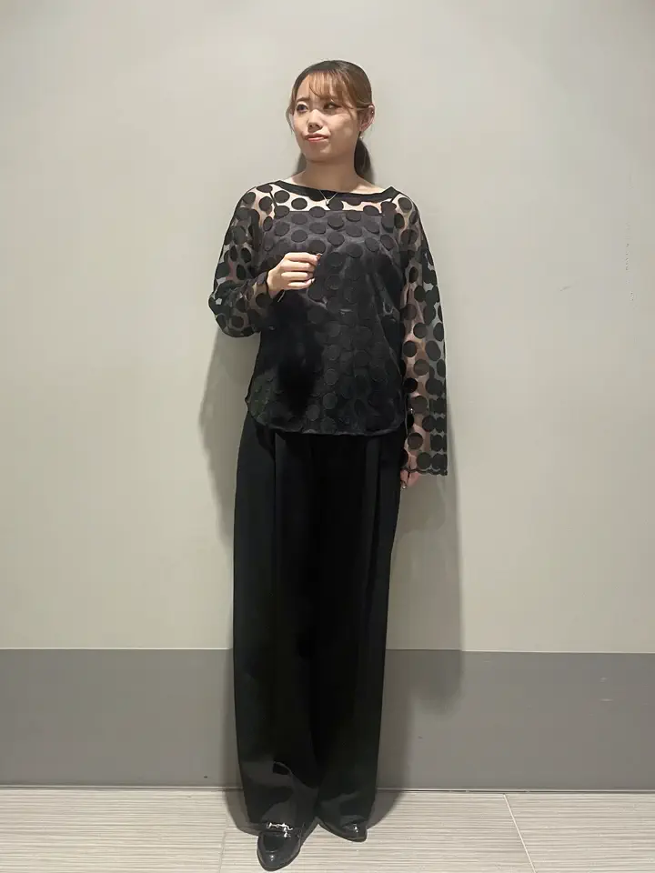 GRACE CONTINENTAL 細川　もなみ コーディネート画像