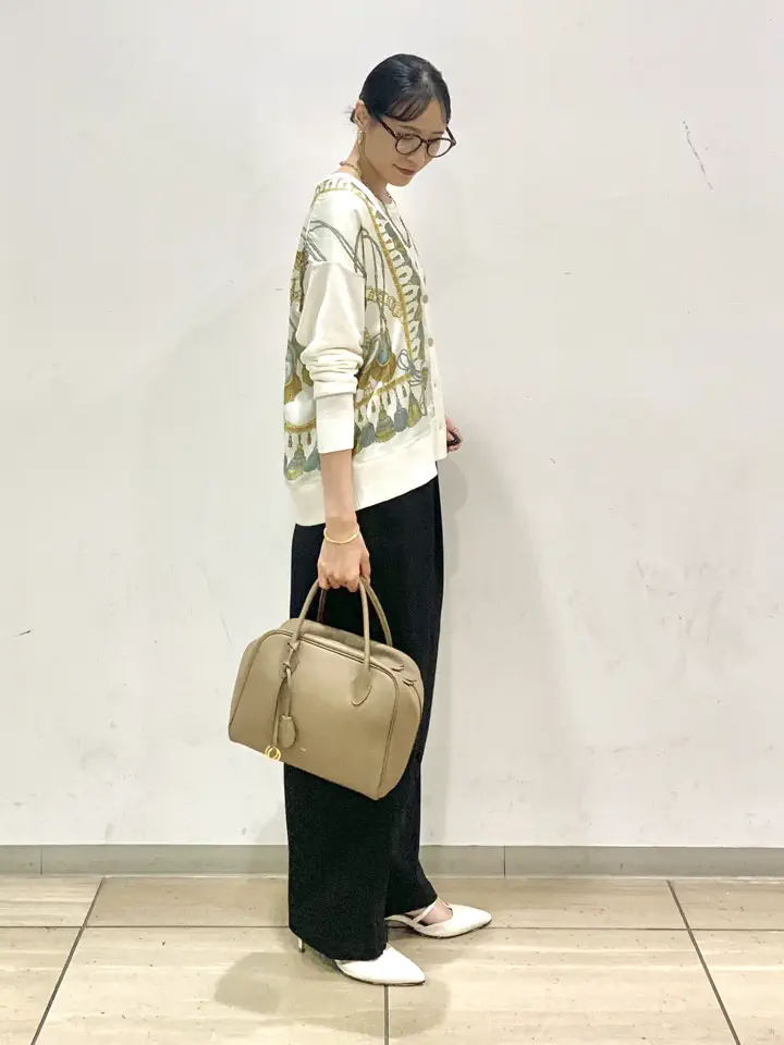 GRACE CONTINENTAL haruka iwasaki コーディネート画像
