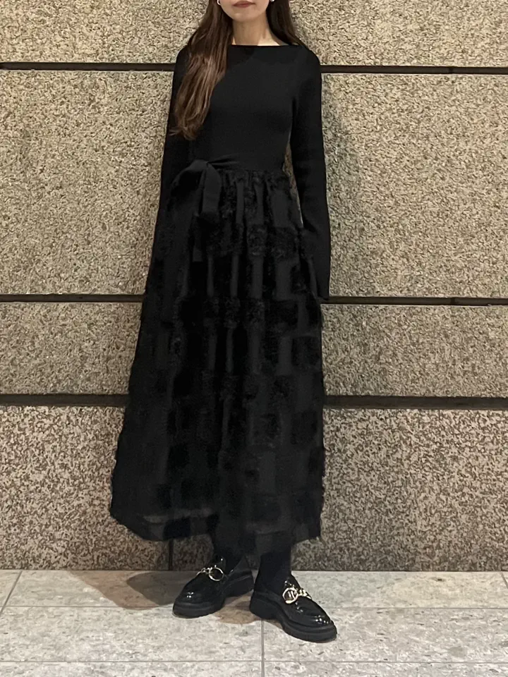 GRACE CONTINENTAL ERINA KATO コーディネート画像