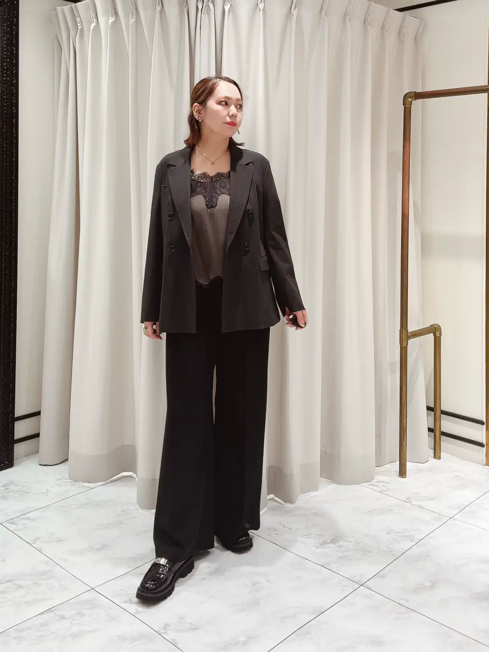  Izumi コーディネート画像