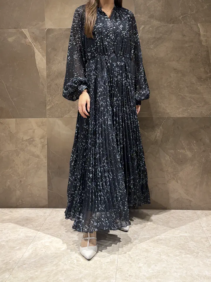 GRACE CONTINENTAL Hata Haruna コーディネート画像