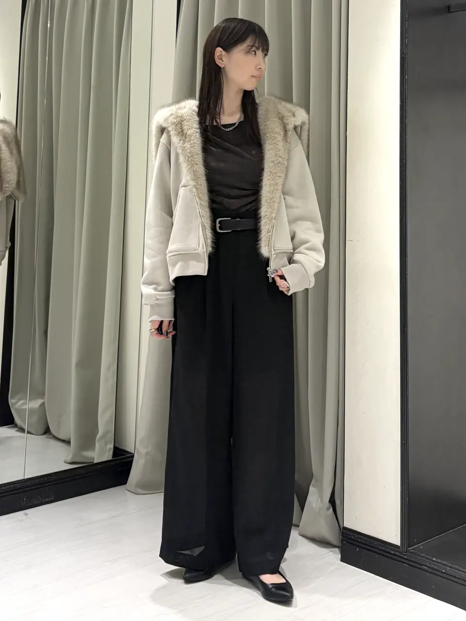 GRACE CONTINENTAL kobayashi コーディネート画像