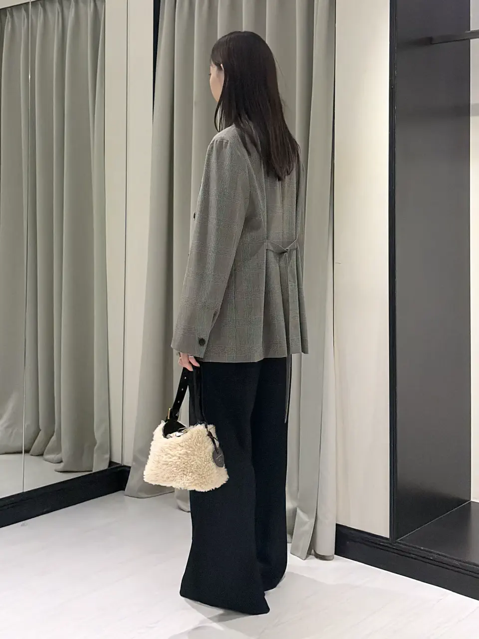 GRACE CONTINENTAL kobayashi コーディネート画像
