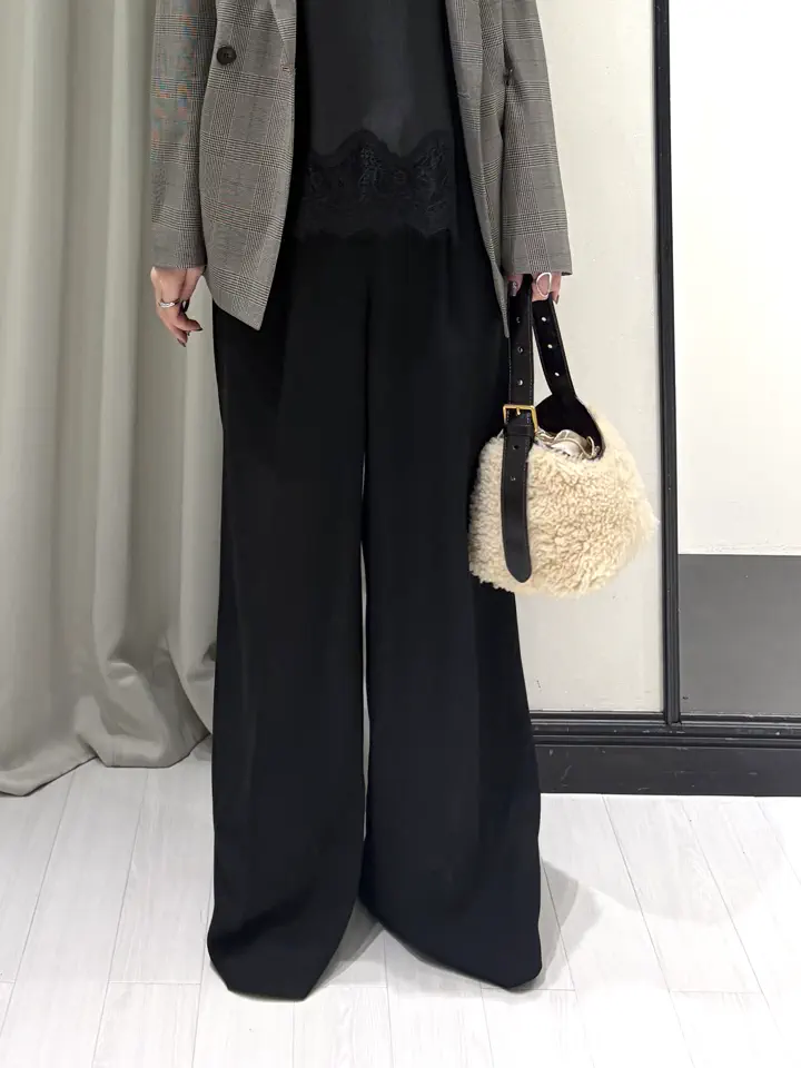GRACE CONTINENTAL kobayashi コーディネート画像
