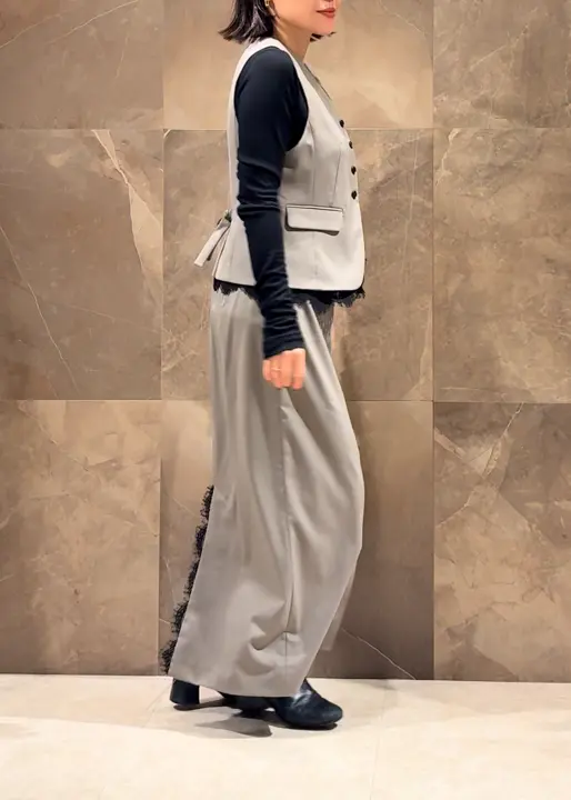 GRACE CONTINENTAL 穐山　香織 コーディネート画像