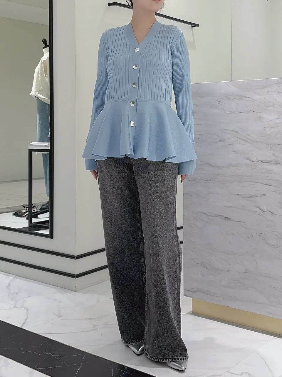 GRACE CONTINENTAL SASAKI コーディネート画像