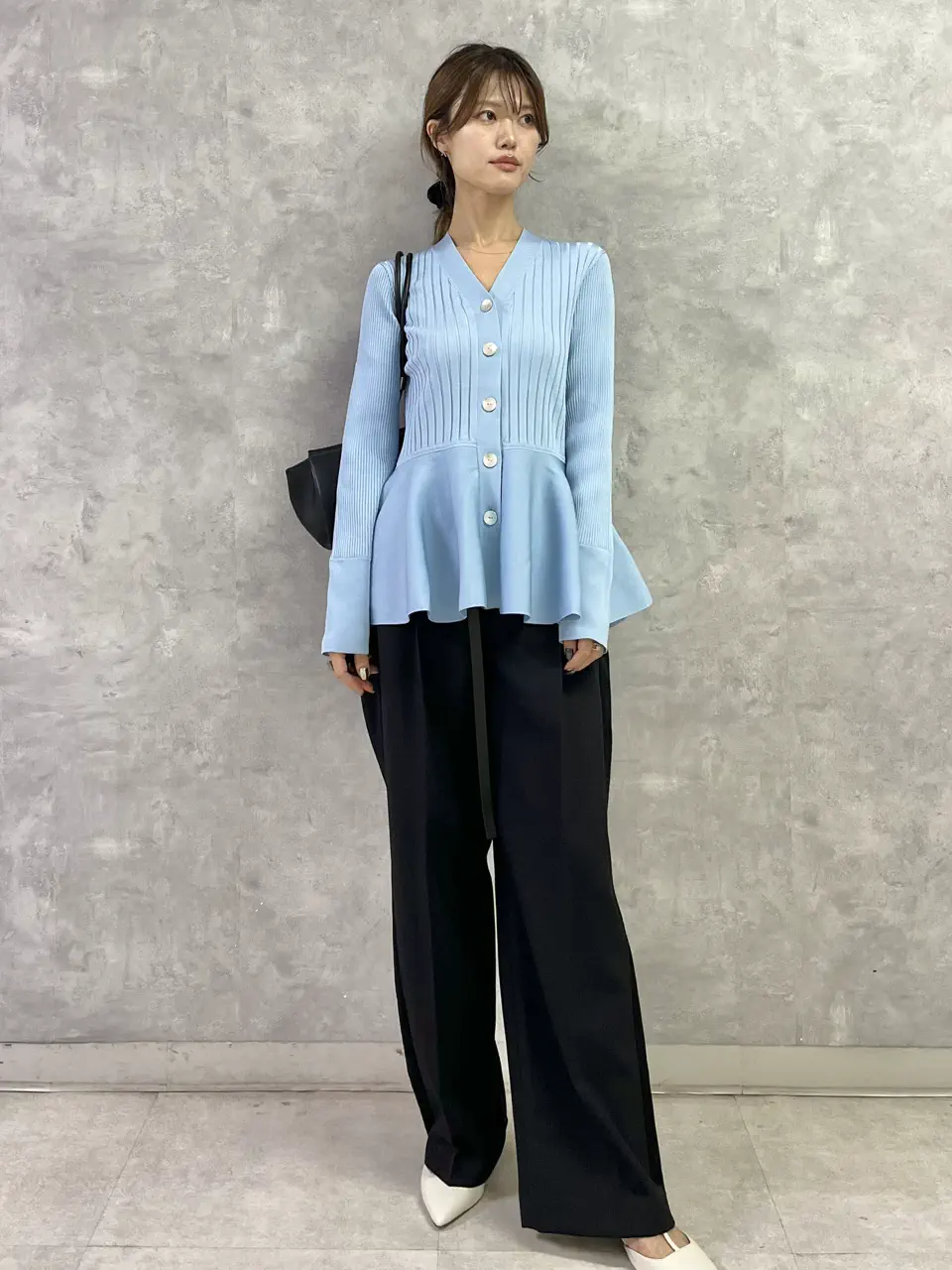  A.Kameyama コーディネート画像