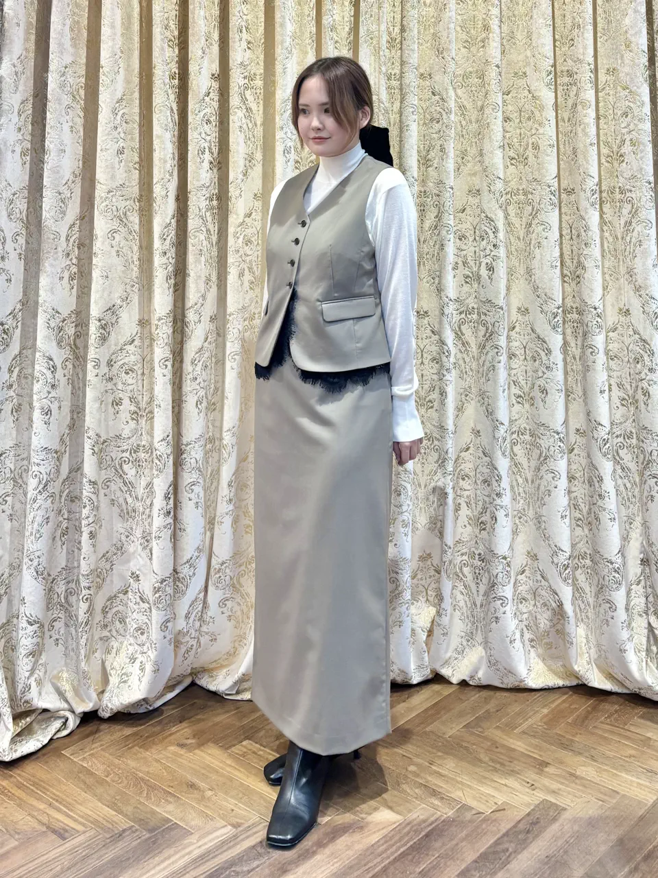 GRACE CONTINENTAL miyuki adachi コーディネート画像