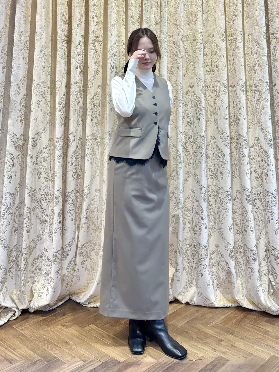 GRACE CONTINENTAL miyuki adachi コーディネート画像