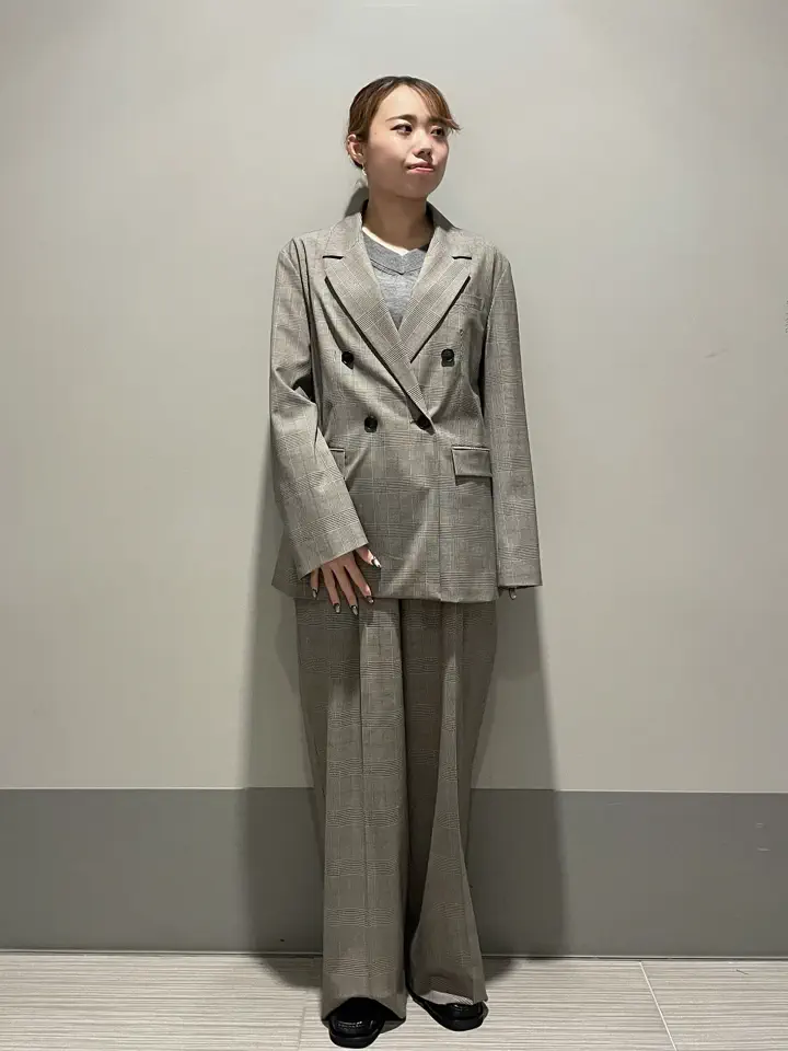 GRACE CONTINENTAL 細川　もなみ コーディネート画像