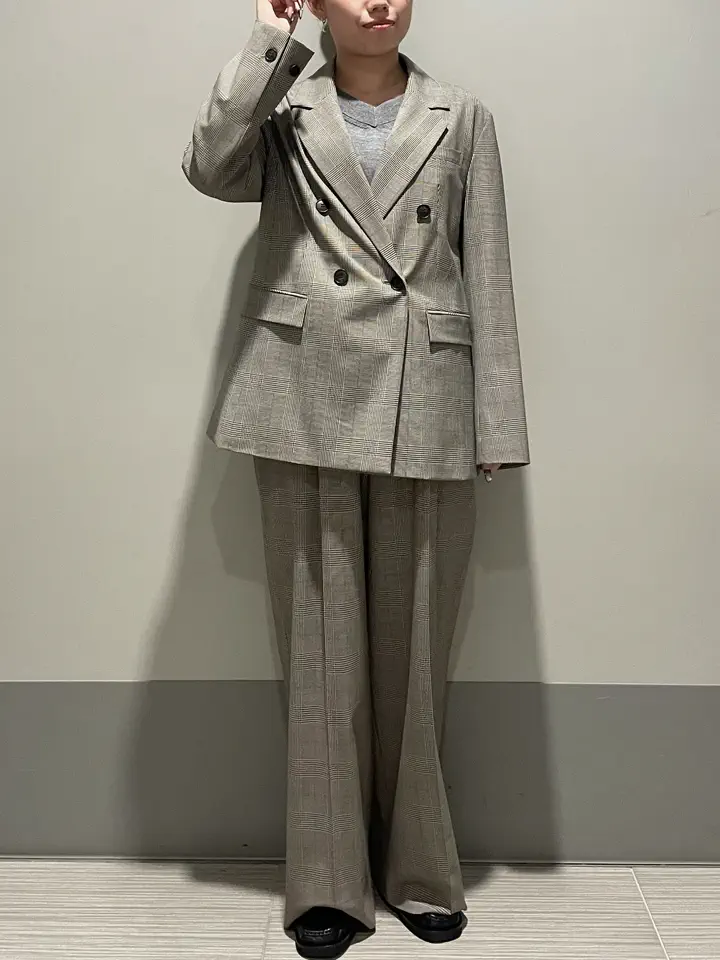 GRACE CONTINENTAL 細川　もなみ コーディネート画像
