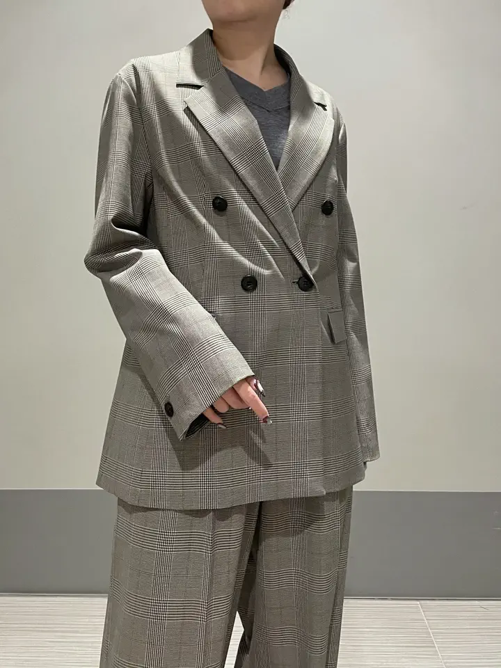 GRACE CONTINENTAL 細川　もなみ コーディネート画像