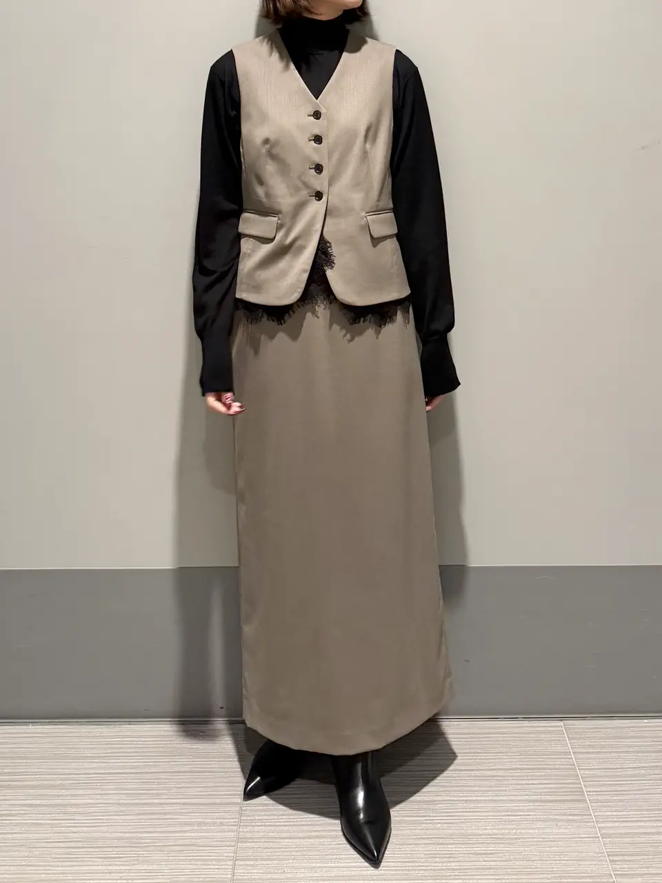 GRACE CONTINENTAL MORITA AI コーディネート画像