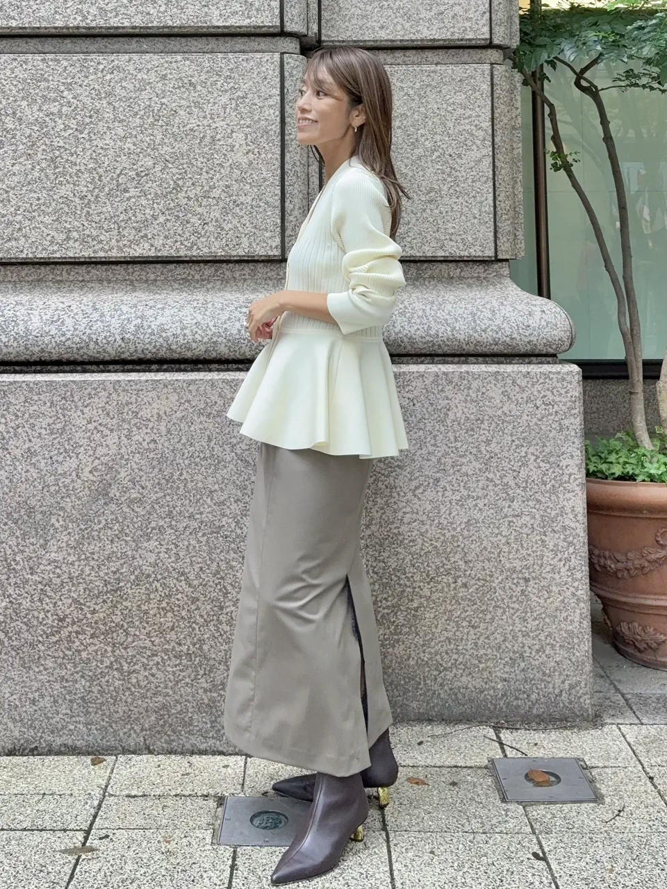 GRACE CONTINENTAL yukimi yonee コーディネート画像