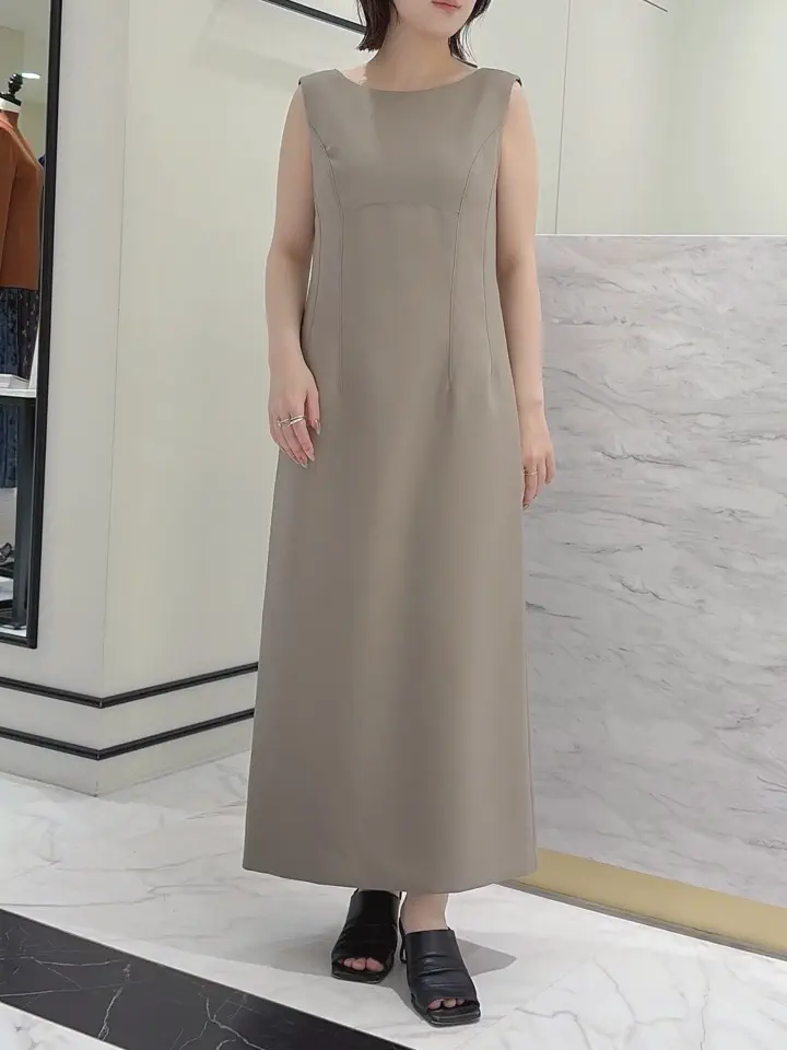 GRACE CONTINENTAL SASAKI コーディネート画像