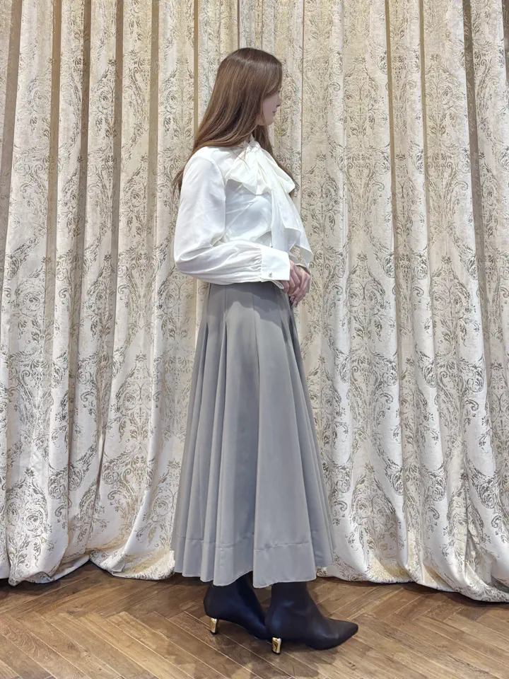 GRACE CONTINENTAL miyuki adachi コーディネート画像