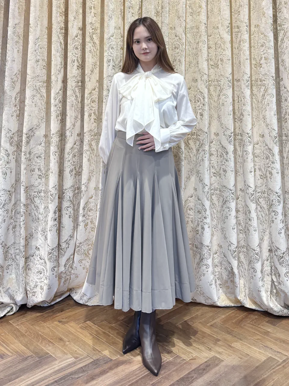 GRACE CONTINENTAL miyuki adachi コーディネート画像