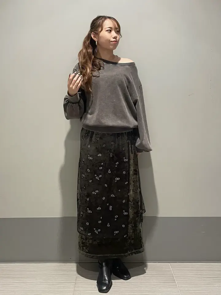 GRACE CONTINENTAL 細川　もなみ コーディネート画像