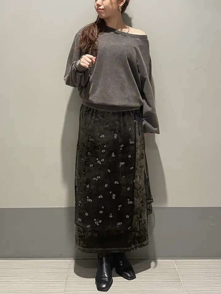 GRACE CONTINENTAL 細川　もなみ コーディネート画像