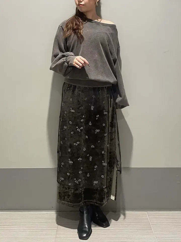 GRACE CONTINENTAL 細川　もなみ コーディネート画像