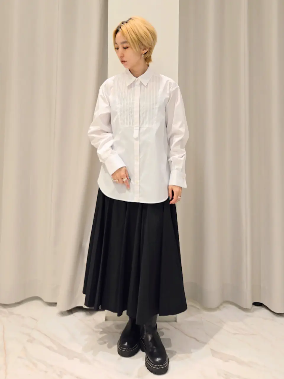  isono yui コーディネート画像