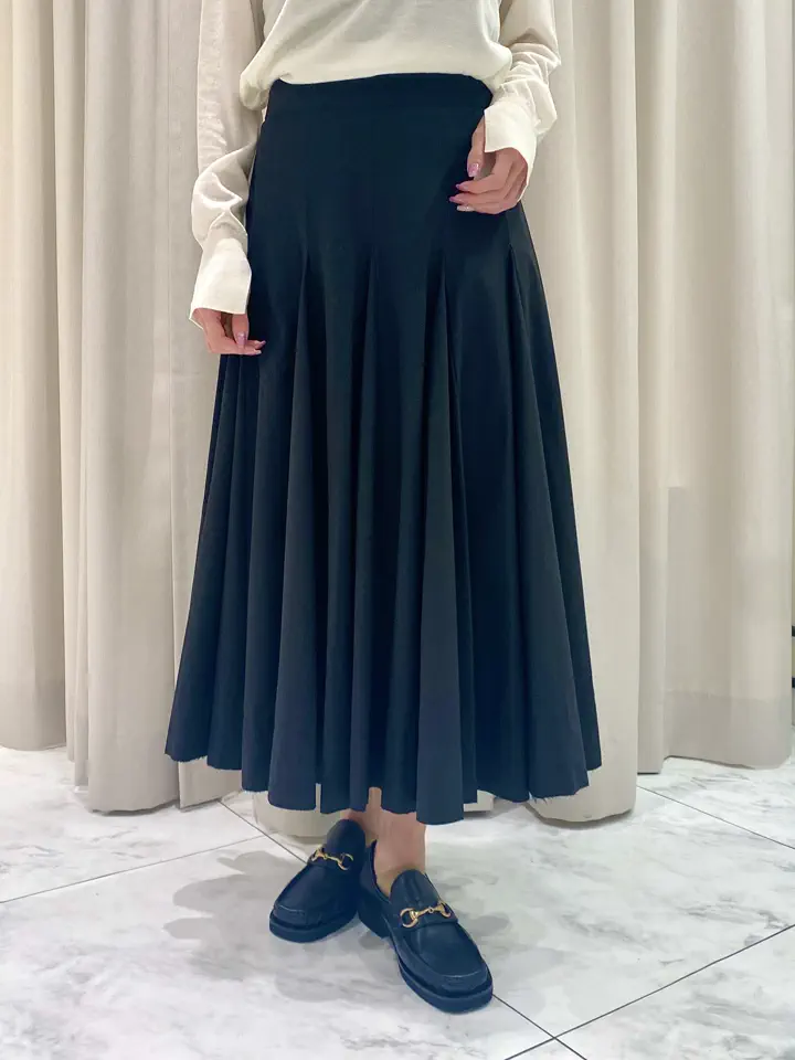 GRACE CONTINENTAL aika コーディネート画像