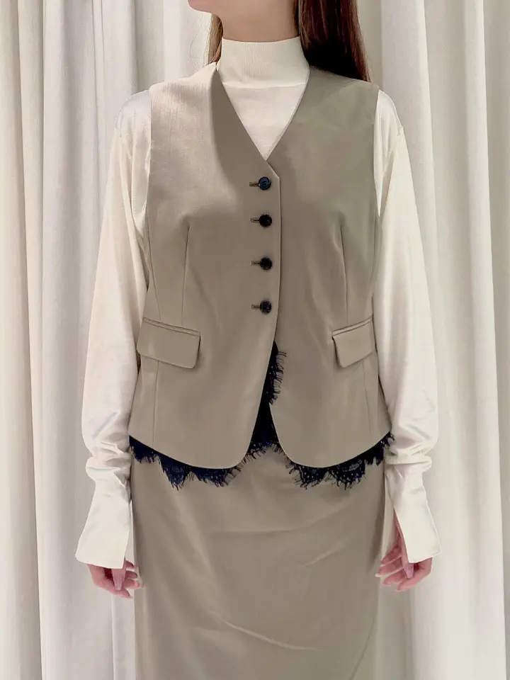 GRACE CONTINENTAL aika コーディネート画像
