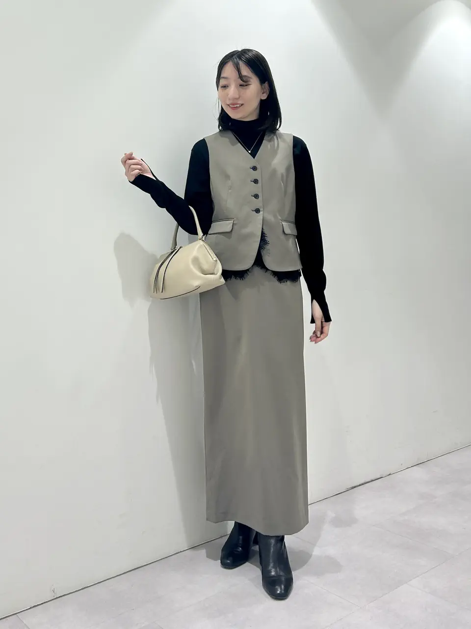 GRACE CONTINENTAL eri コーディネート画像