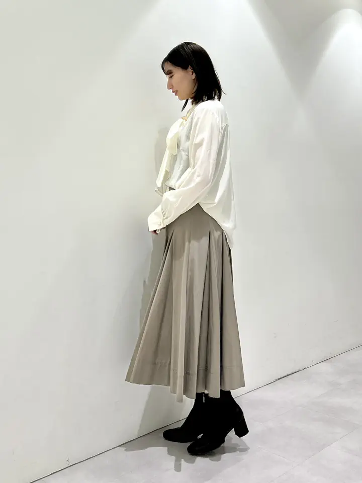 GRACE CONTINENTAL eri コーディネート画像