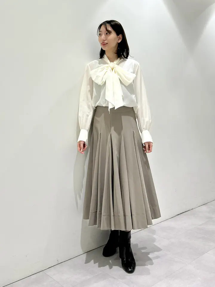 GRACE CONTINENTAL eri コーディネート画像