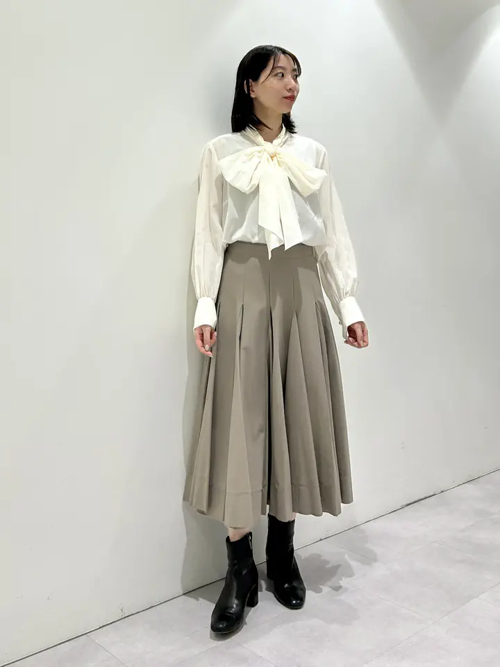 GRACE CONTINENTAL eri コーディネート画像