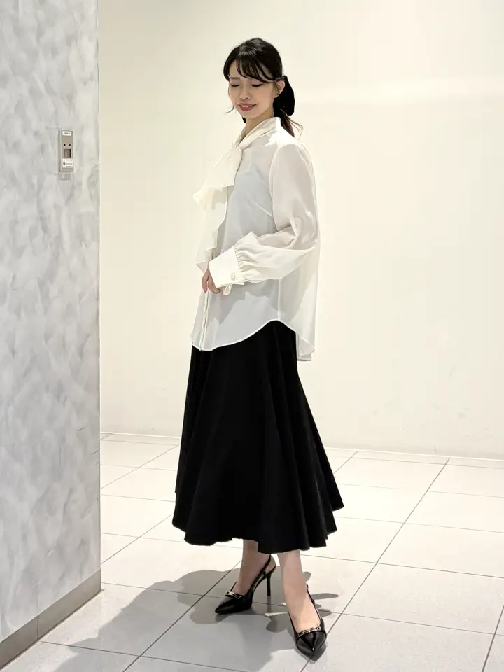 GRACE CONTINENTAL FUKUSHIMA YURIE コーディネート画像