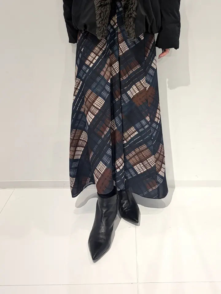 GRACE CONTINENTAL kobayashi コーディネート画像