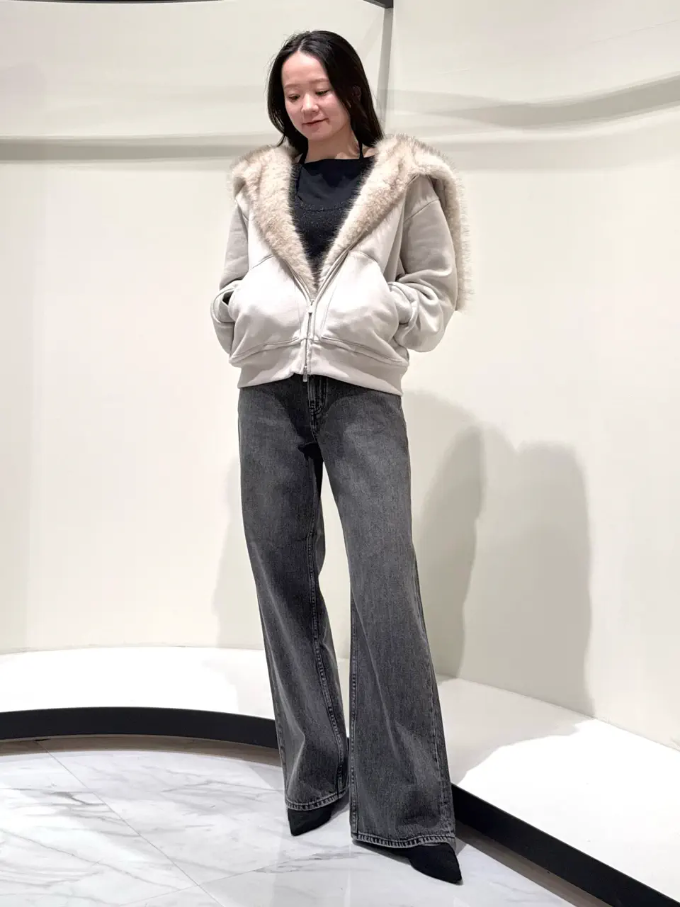 GRACE CONTINENTAL Suzuka コーディネート画像