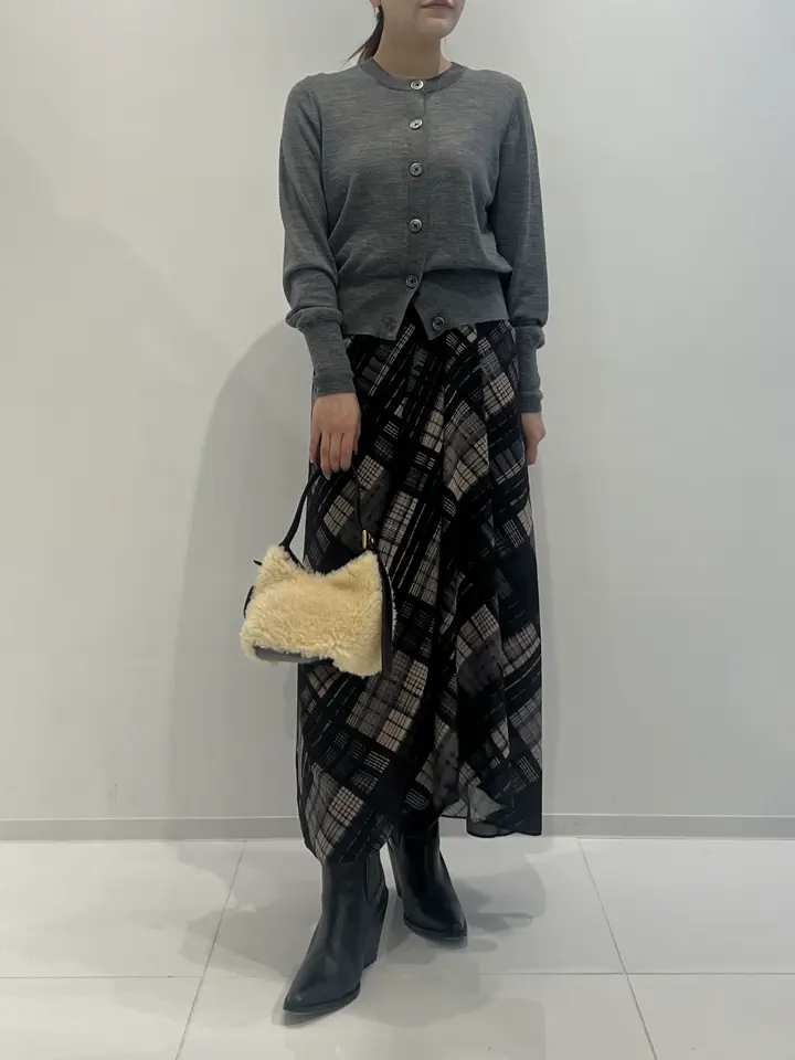 GRACE CONTINENTAL RIKO コーディネート画像