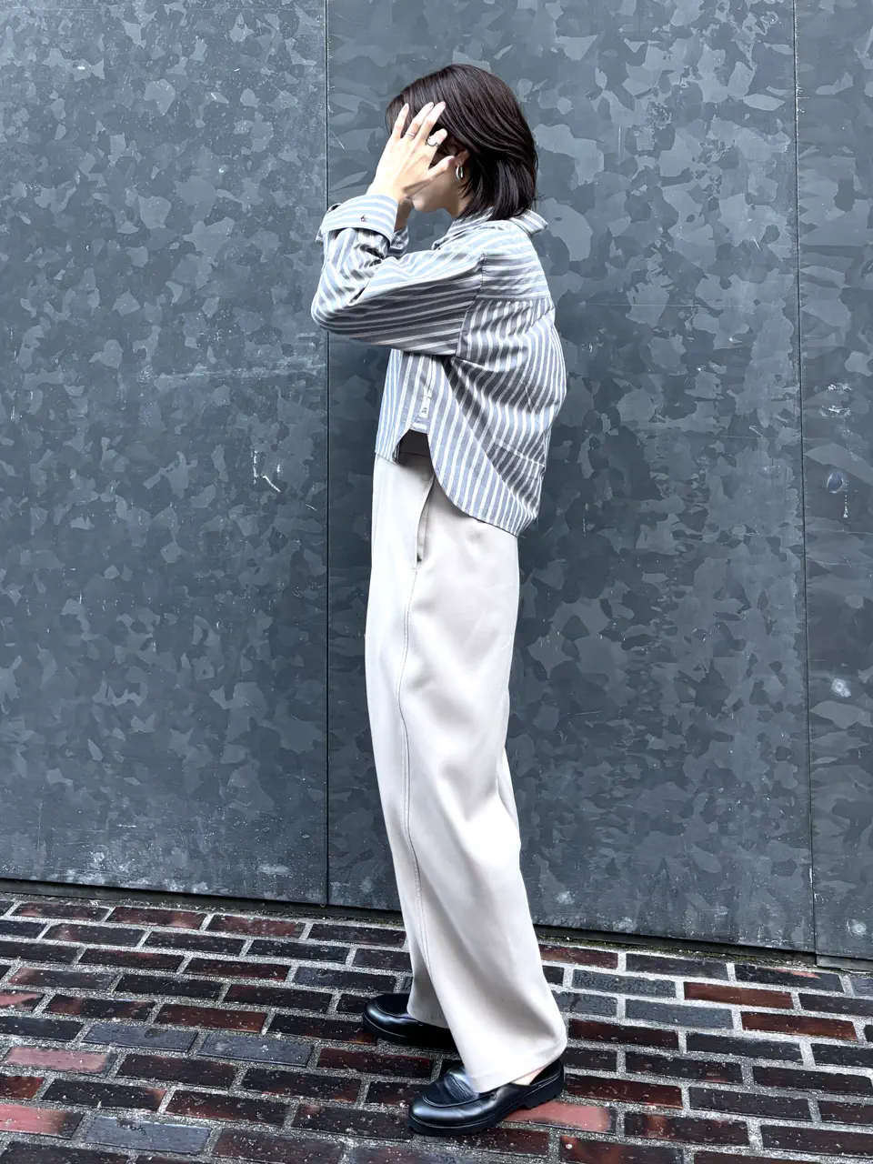 GRACE CONTINENTAL Hikaru Okada コーディネート画像
