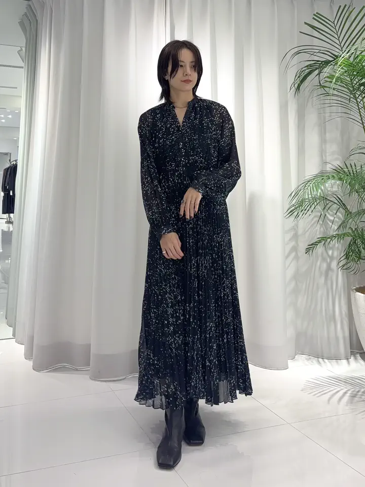 GRACE CONTINENTAL Hikaru Okada コーディネート画像
