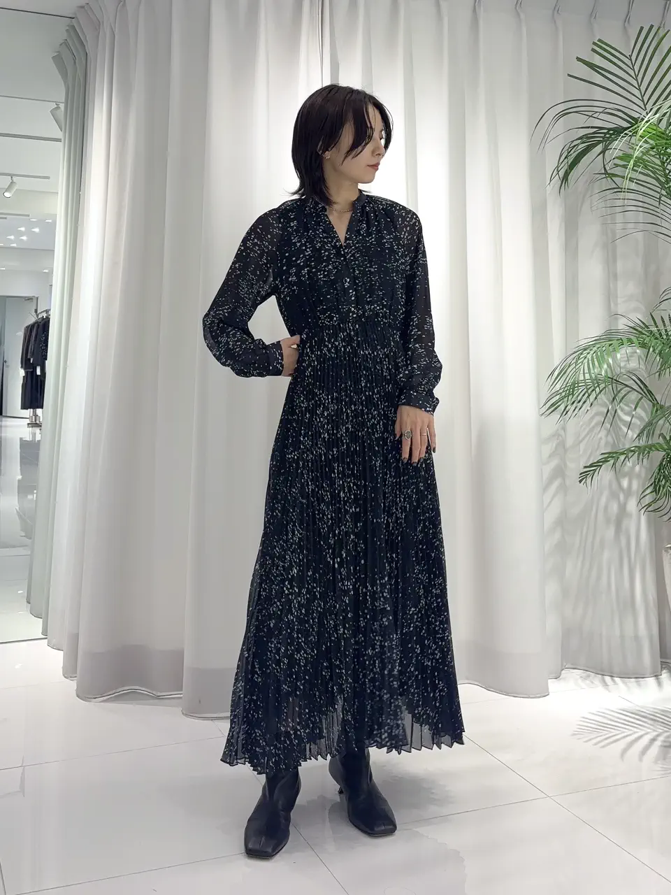 GRACE CONTINENTAL Hikaru Okada コーディネート画像